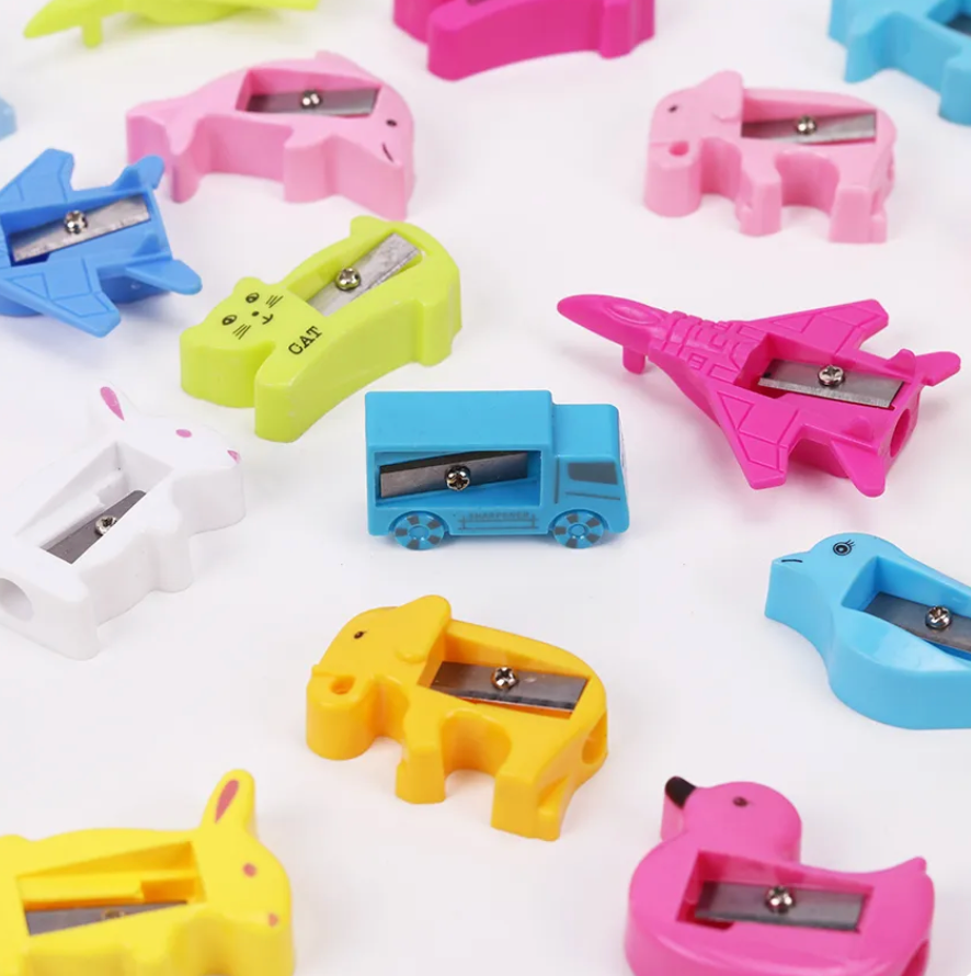 Cute animal shaped sharpeners (8 shapes)